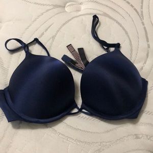 Victoria’s Secret bra